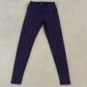 Zella Leggings Burgundy Black Geometric Active Gym Pants Women’s Sz Small/Petite